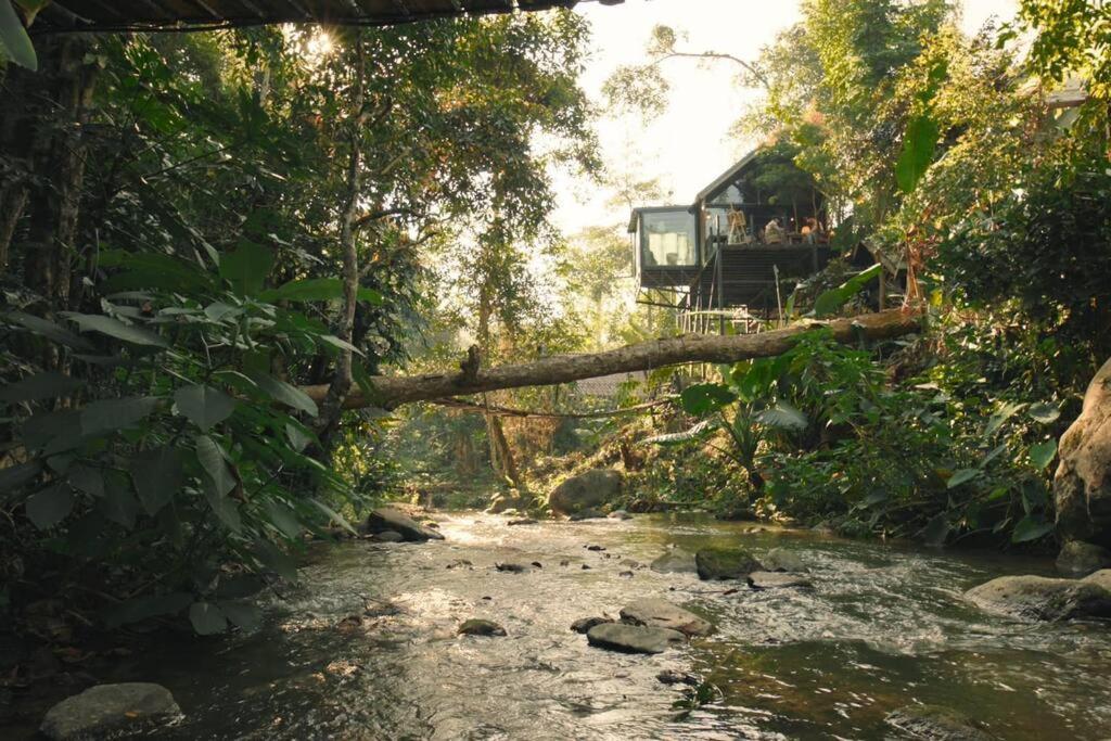 Wilderness Treehouse Villa Doi Saket Exterior photo