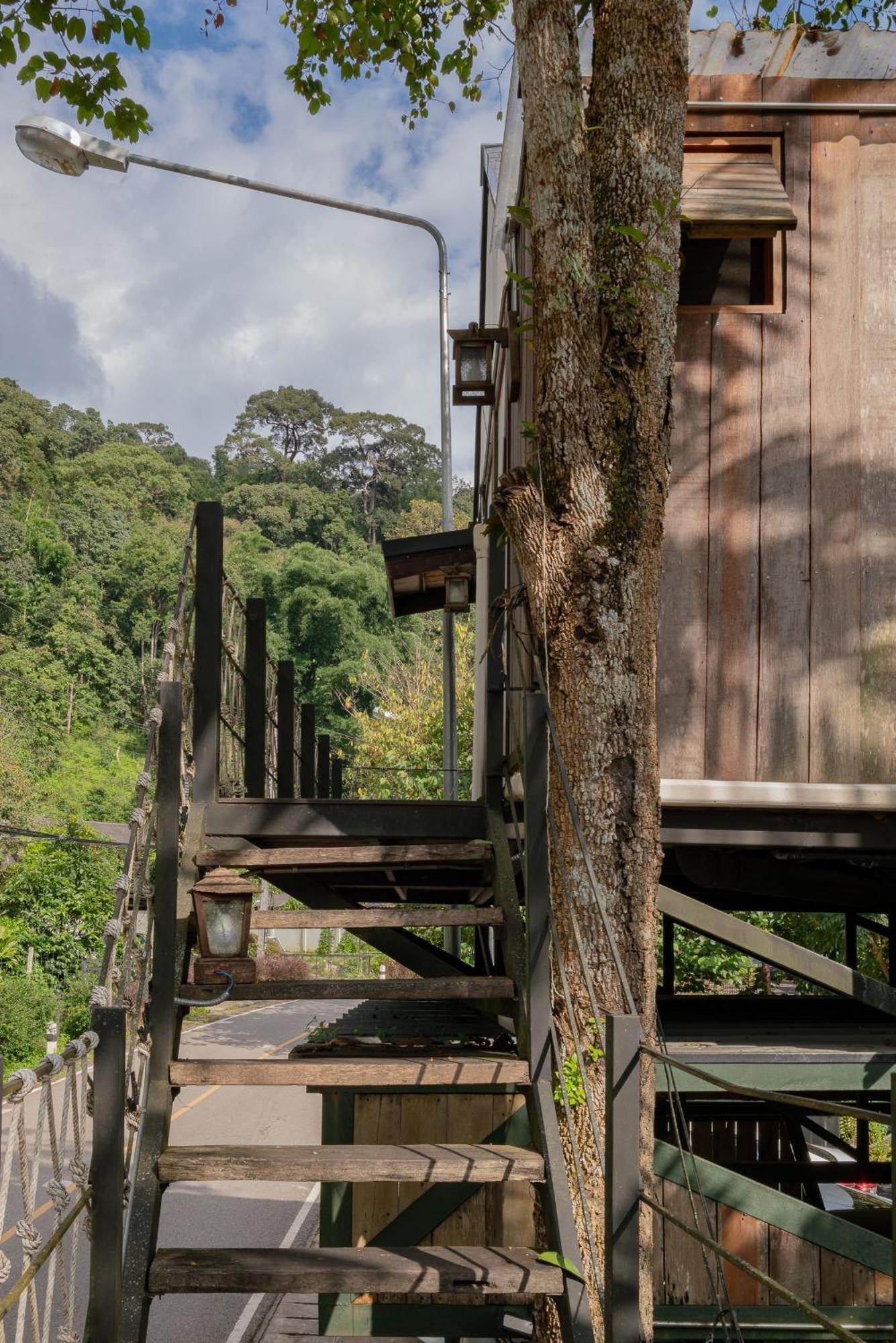 Wilderness Treehouse Villa Doi Saket Exterior photo