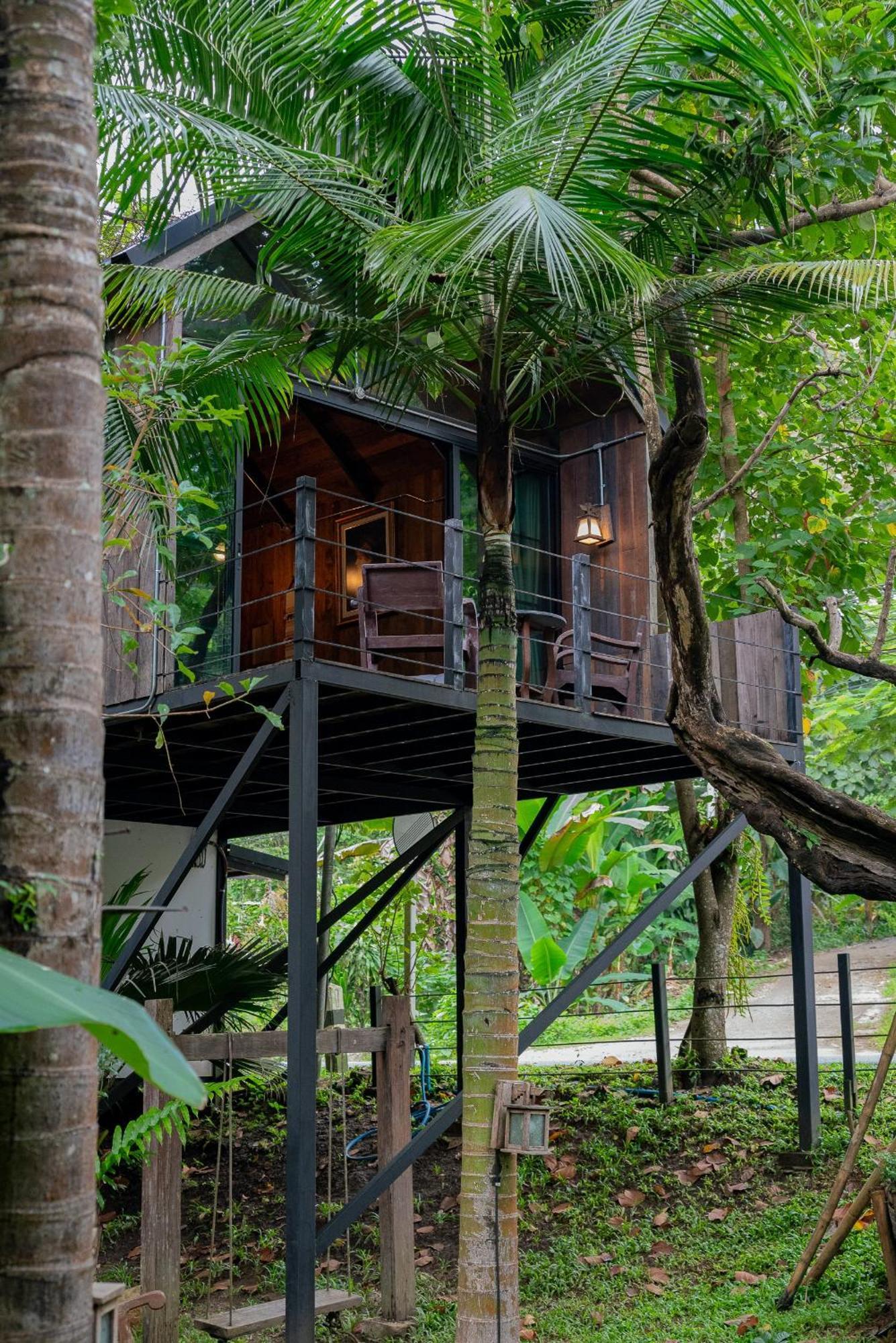 Wilderness Treehouse Villa Doi Saket Exterior photo