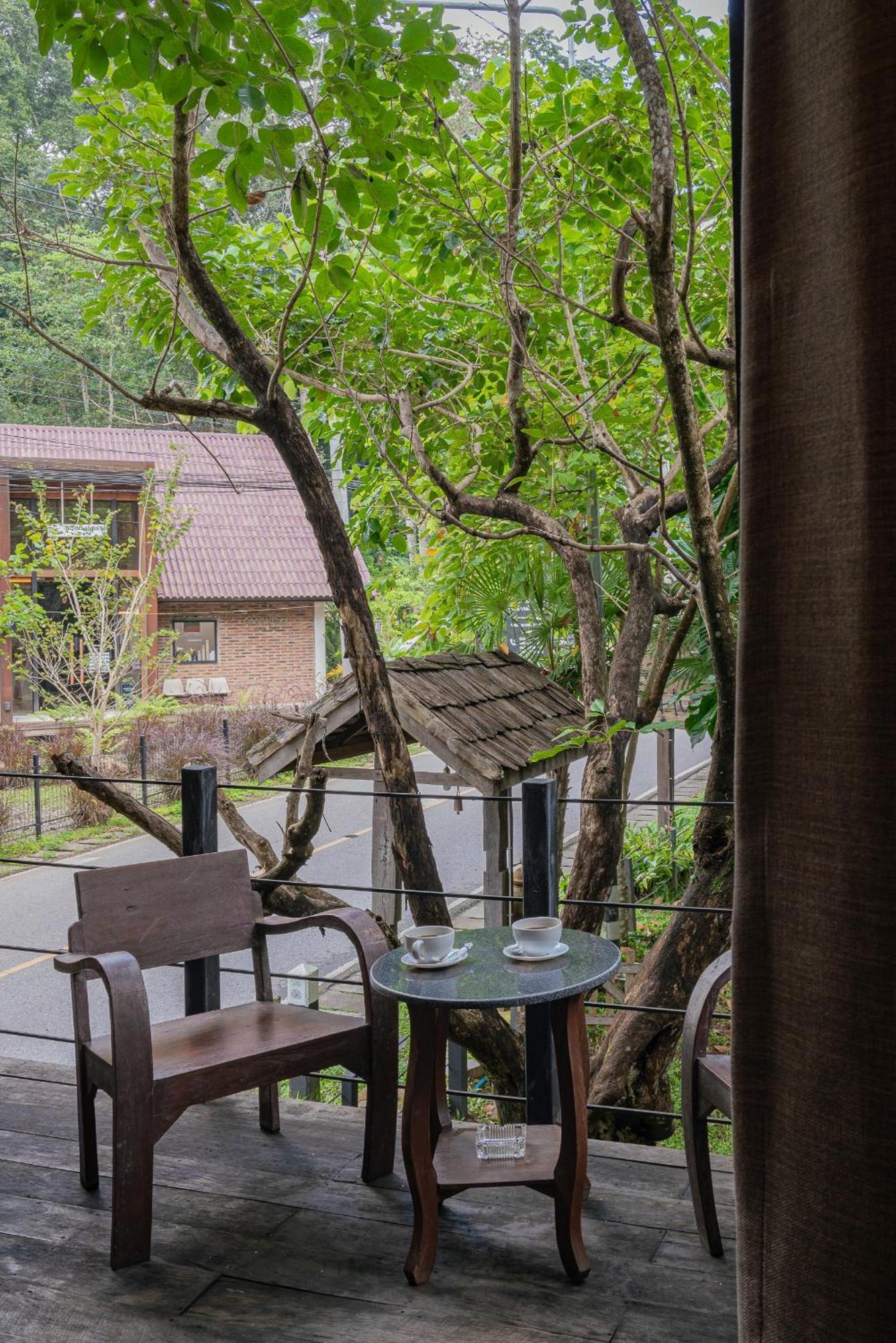 Wilderness Treehouse Villa Doi Saket Exterior photo