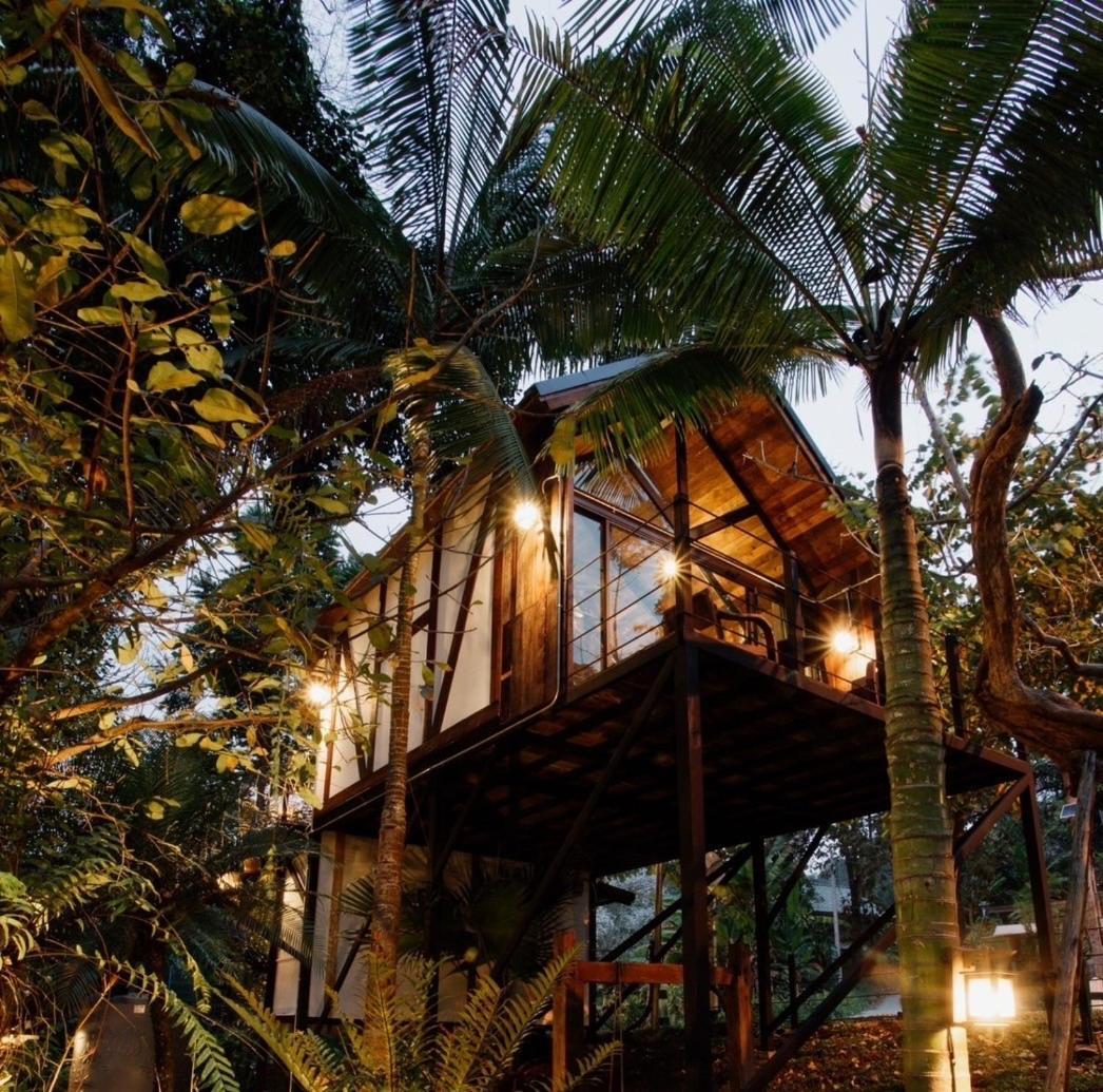 Wilderness Treehouse Villa Doi Saket Exterior photo