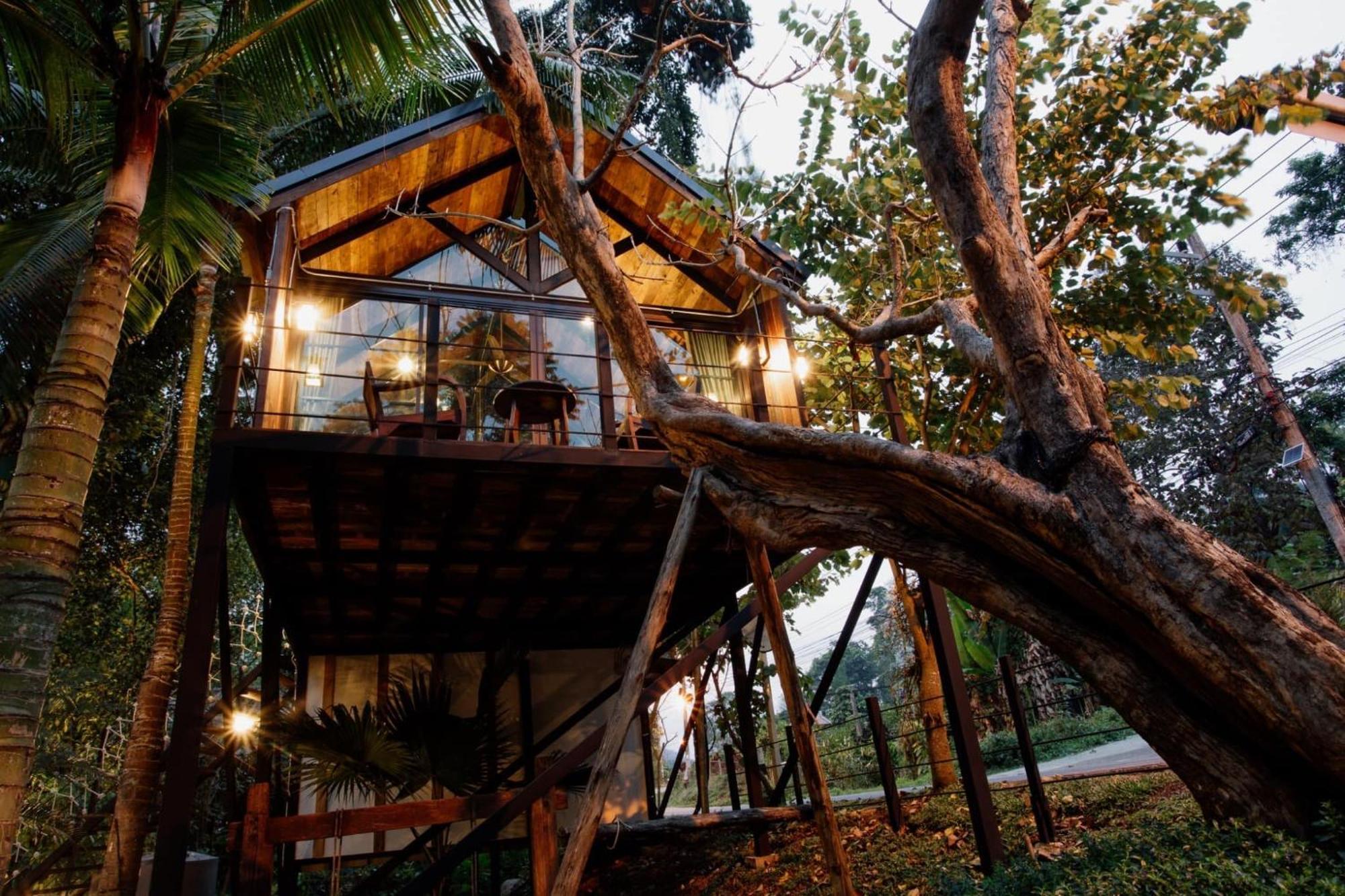 Wilderness Treehouse Villa Doi Saket Exterior photo
